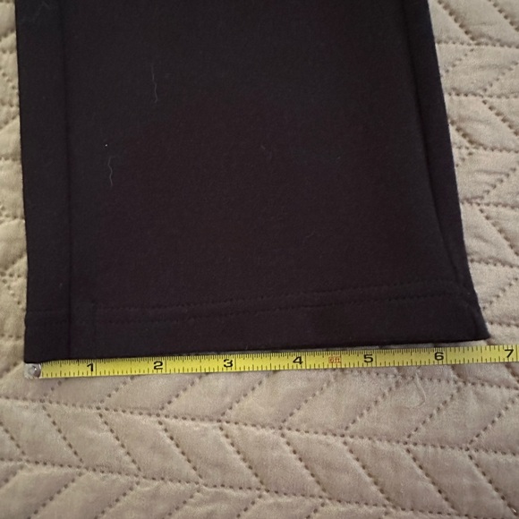 Like new! Calvin Klein Performance pants, black, size large - Picture 9 of 10